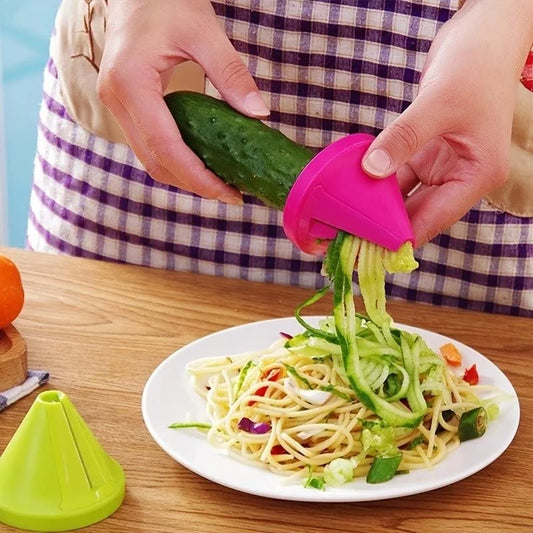 Kitchen Rotating Spiral Peeler